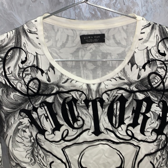 Zara - Picture 2 of 3